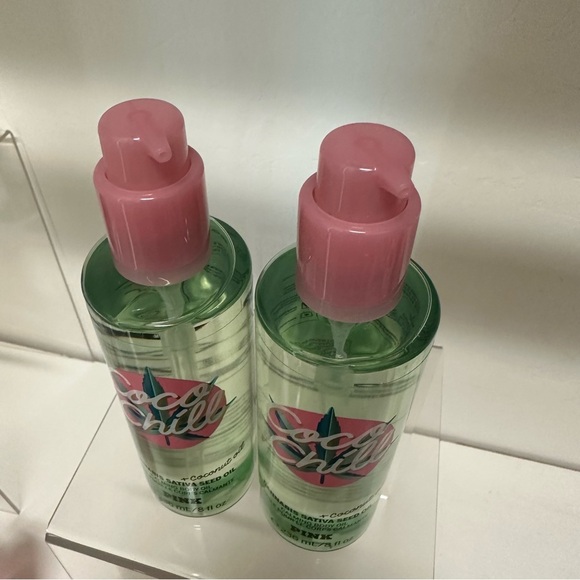 2 Victoria’s Secret PINK Coco Chill Body Oils - Picture 4 of 5